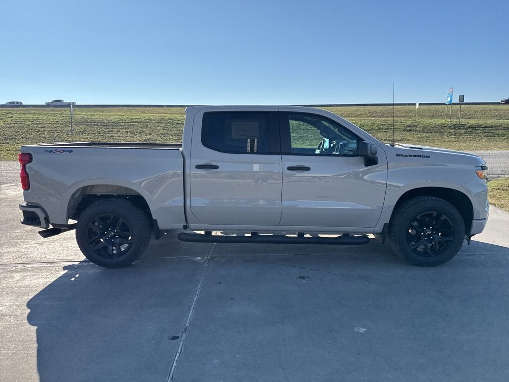 New 2026 Chevrolet Silverado 1500 Custom Truck