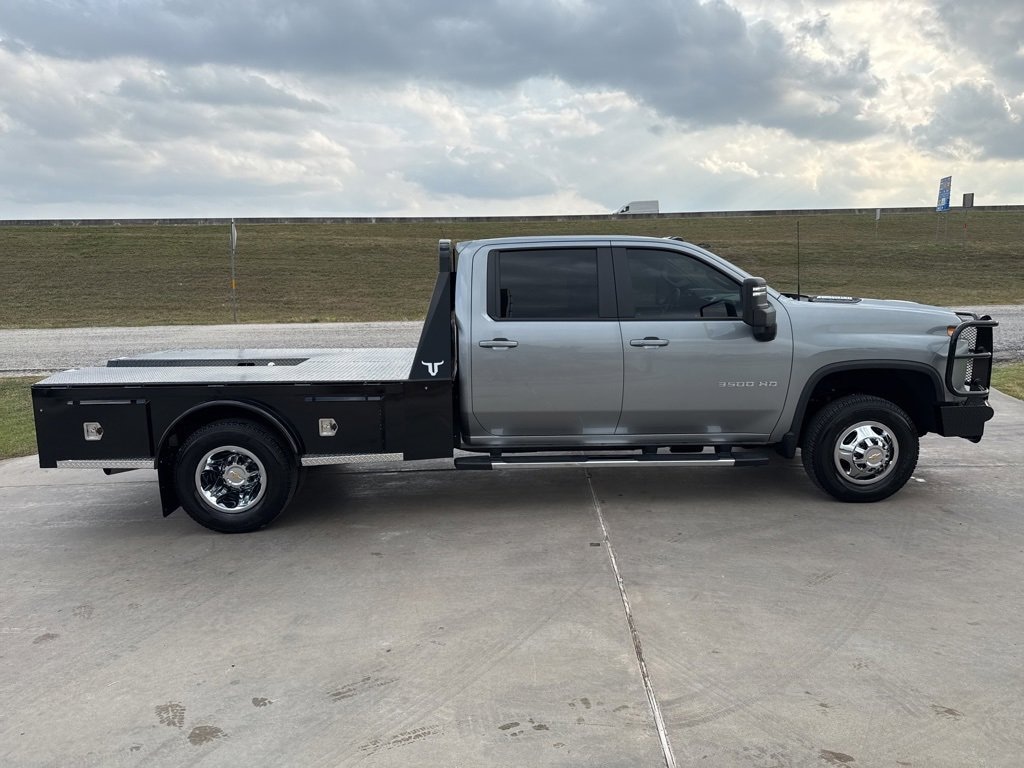 New 2026 Chevrolet Silverado 3500 HD Chassis Cab LT Truck
