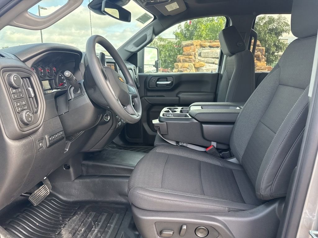 2026 Chevrolet Silverado 3500 HD Work Truck - Photo 8