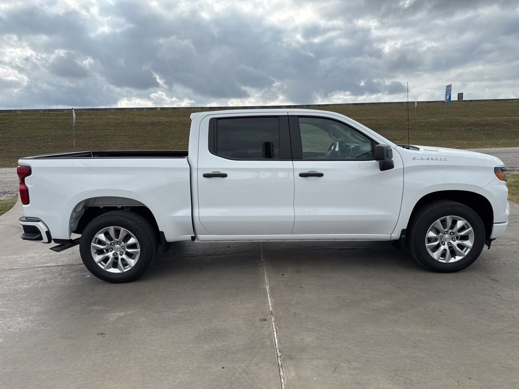 New 2026 Chevrolet Silverado 1500 Custom Truck