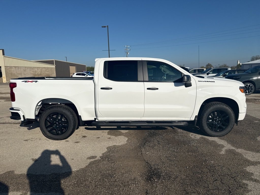 New 2026 Chevrolet Silverado 1500 Custom Truck