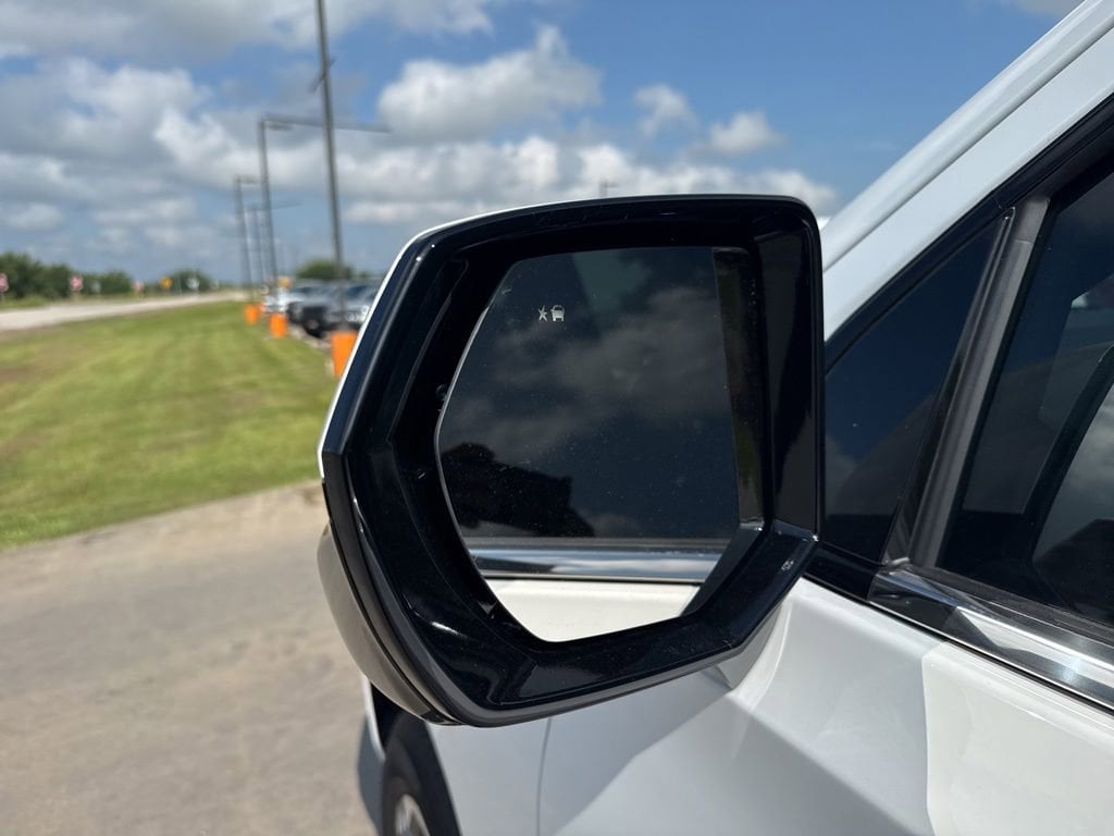 2026 Chevrolet Tahoe LS - Photo 8