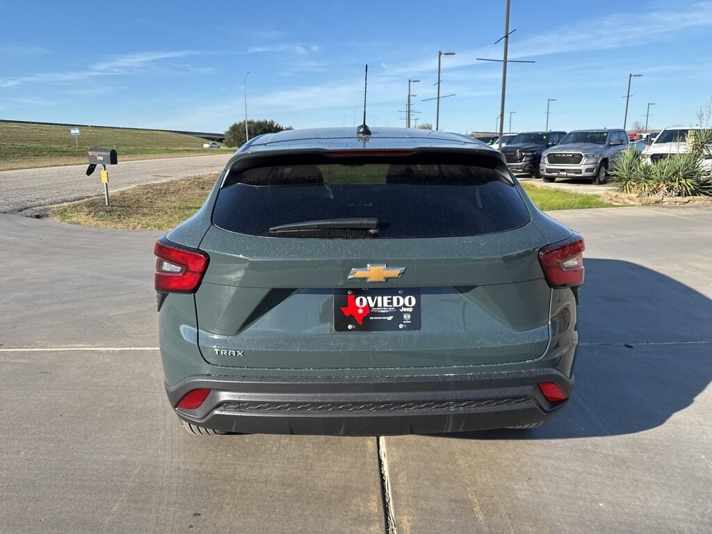 New 2026 Chevrolet Trax LS SUV