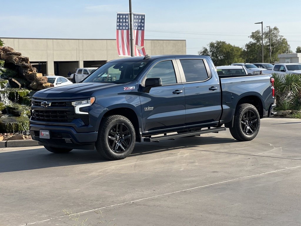 Used 2022 Chevrolet Silverado 1500 RST with VIN 1GCUDEED6NZ590254 for sale in La Grange, TX