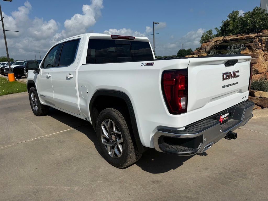 2026 GMC Sierra 1500 SLE - Photo 7