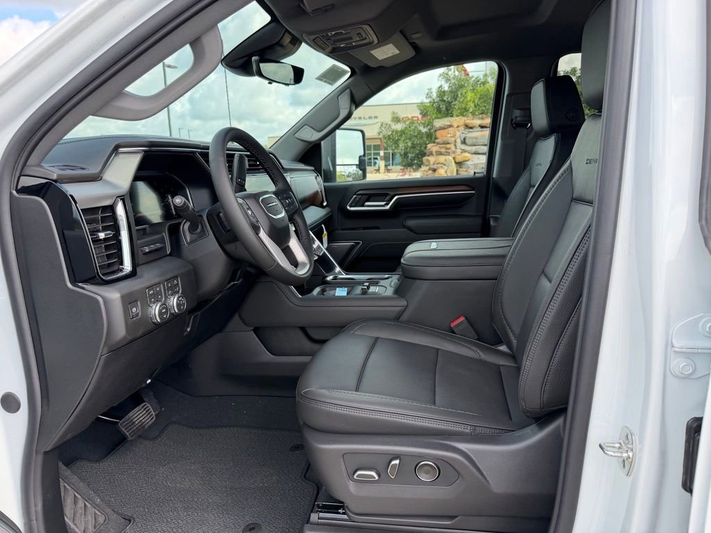 2026 GMC Sierra 2500HD Denali - Photo 12