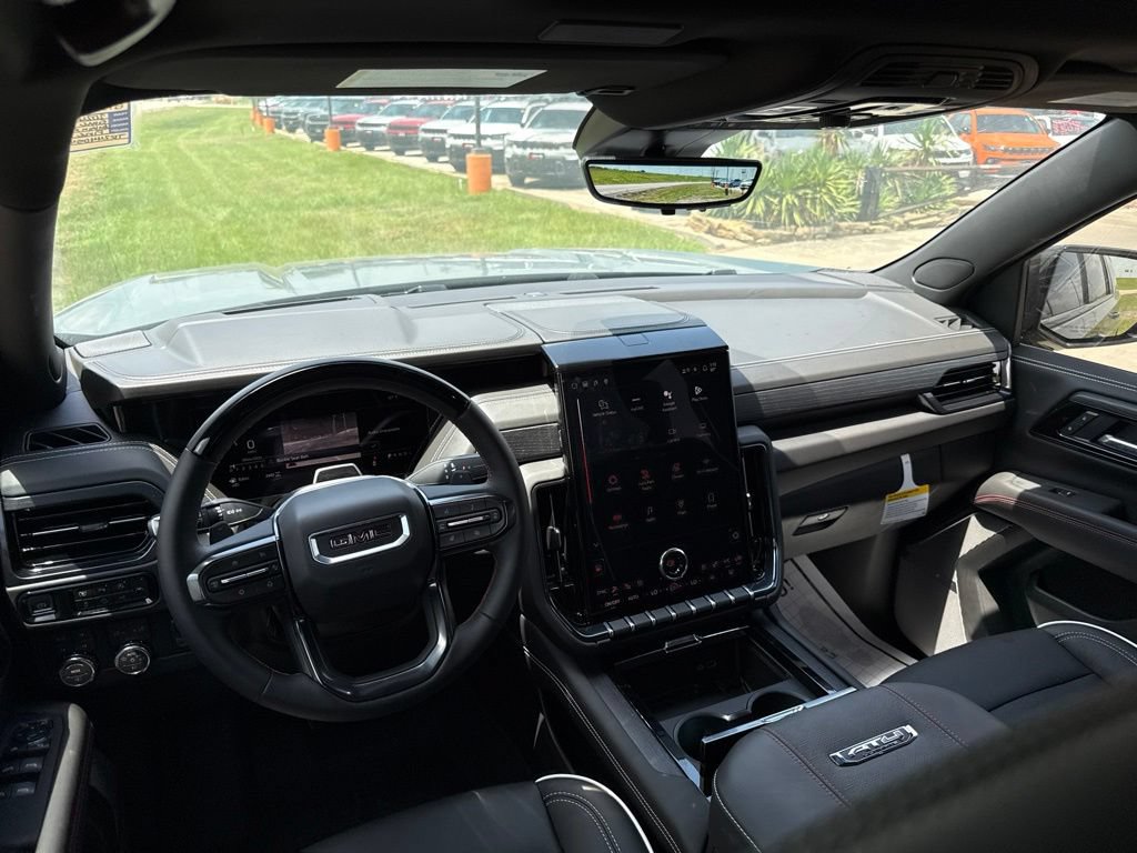 2026 GMC Yukon XL AT4 Ultimate - Photo 11