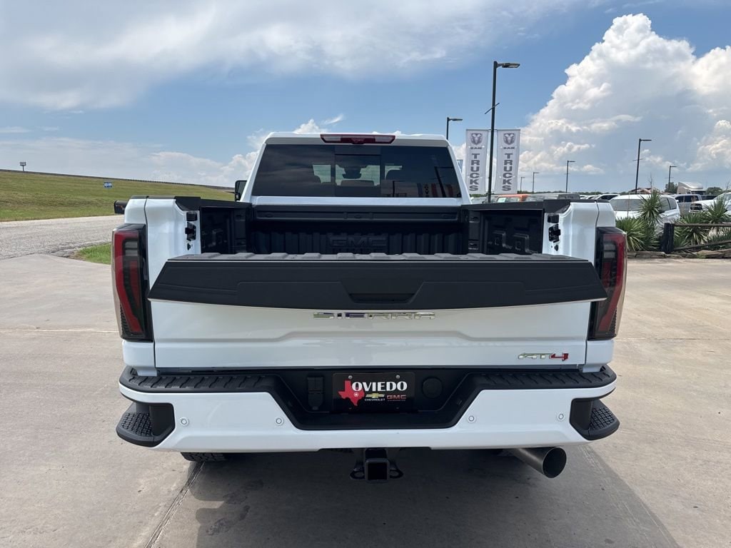 2025 GMC Sierra 2500HD AT4 - Photo 7
