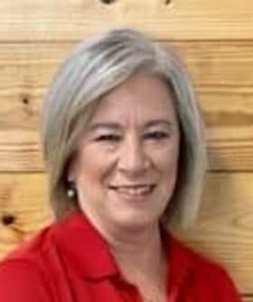 Staff member Rhonda Fuller from ID_a26f65