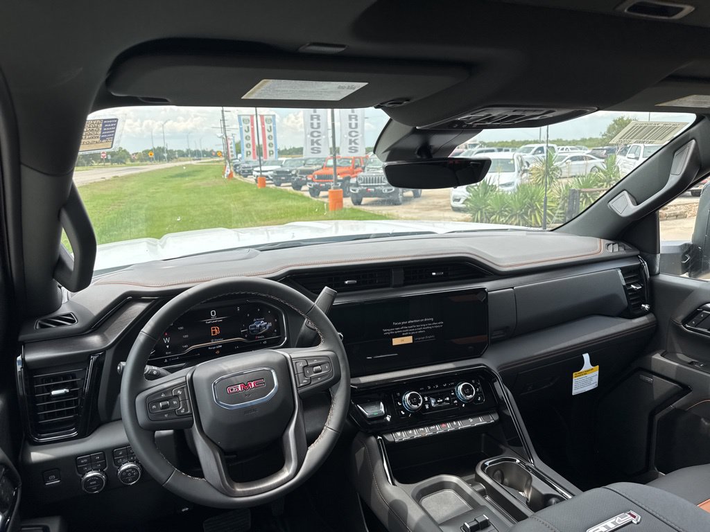 2025 GMC Sierra 2500HD AT4 - Photo 10