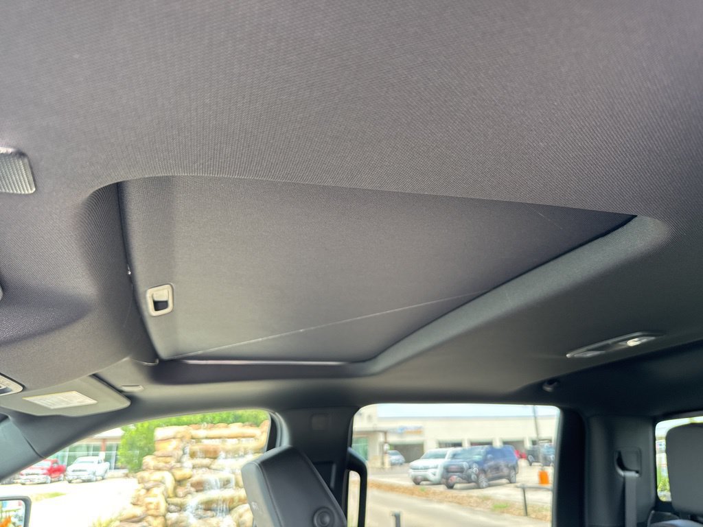 2025 GMC Sierra 2500HD AT4 - Photo 12