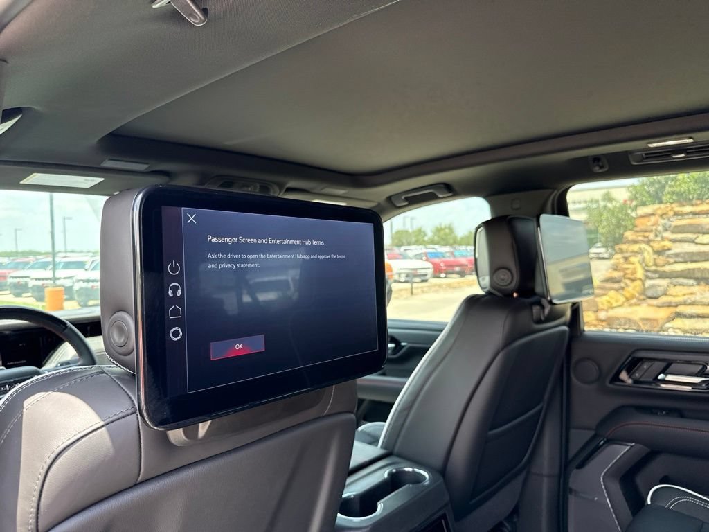 2026 GMC Yukon XL AT4 Ultimate - Photo 7