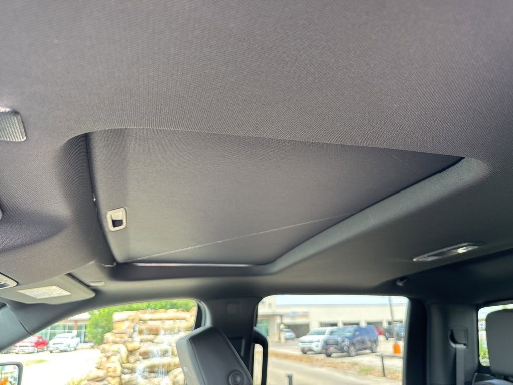 2025 GMC Sierra 2500HD AT4 - Photo 13