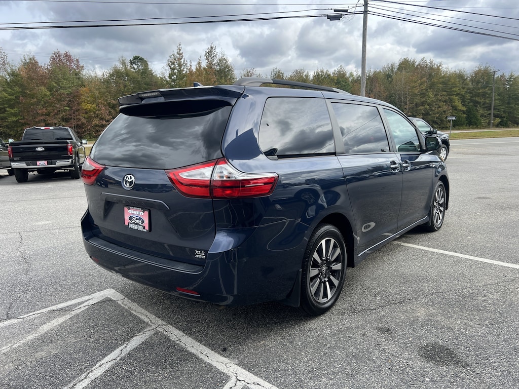 Used 2019 Toyota Sienna XLE 7 Passenger Van