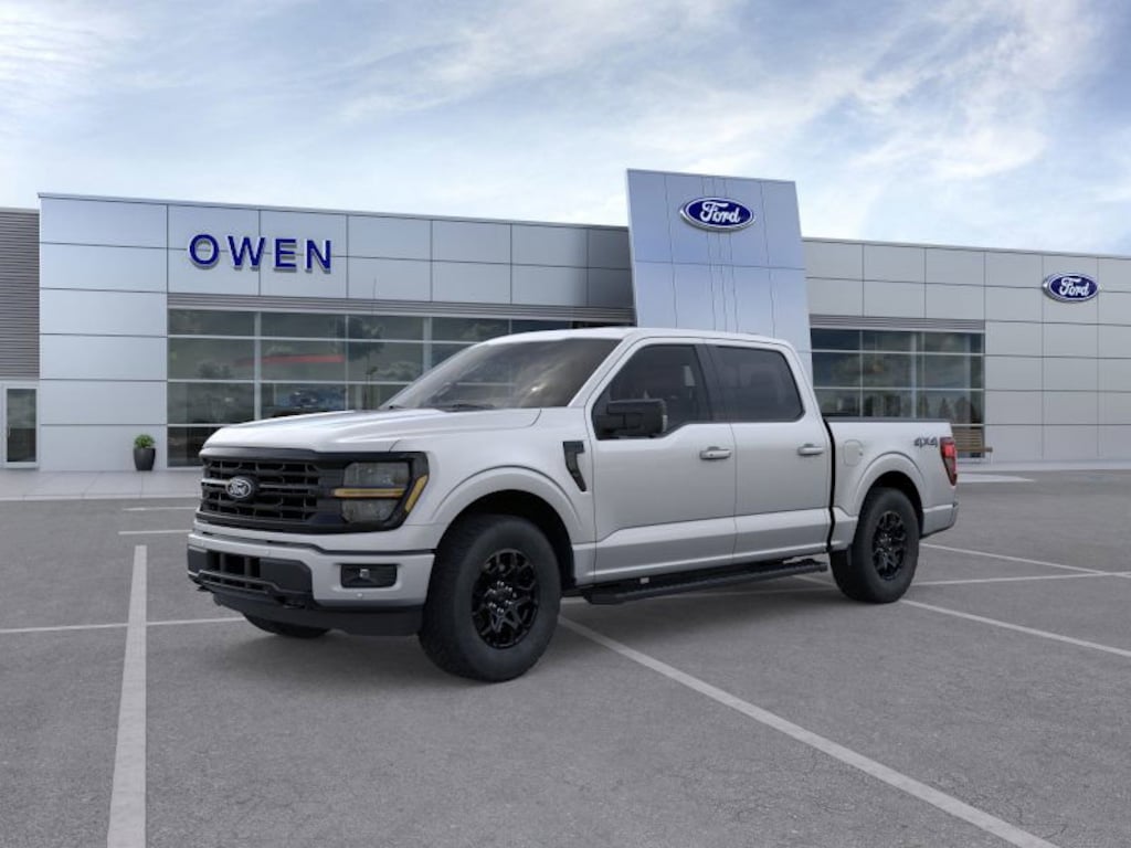New 2025 Ford F-150 XLT Truck SuperCrew Cab