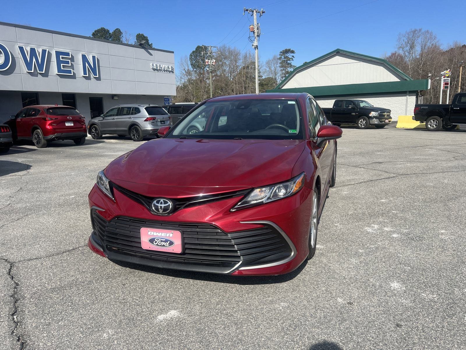 Used 2021 Toyota Camry LE with VIN 4T1C11AK7MU437911 for sale in Jarratt, VA
