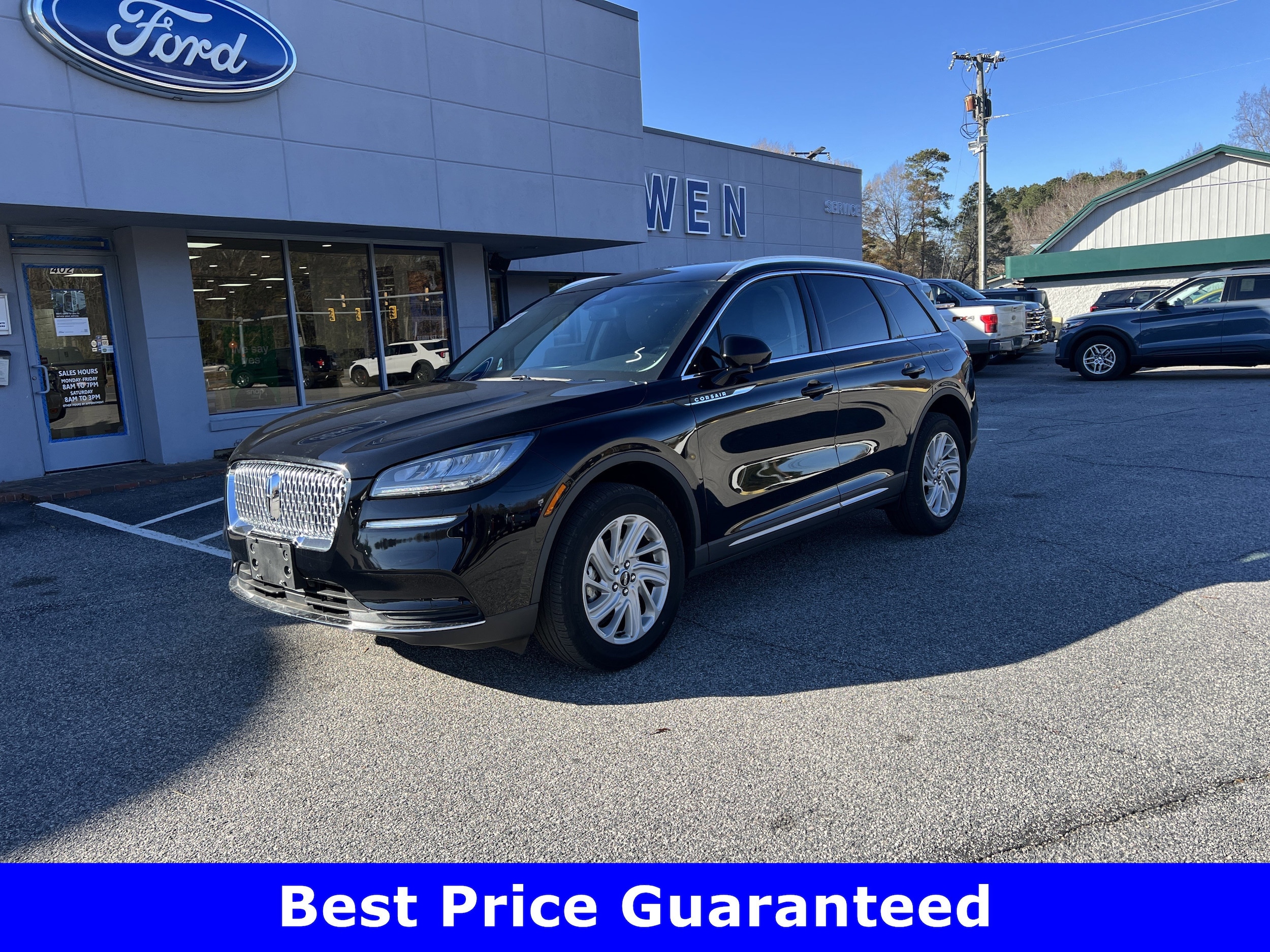 2022 Lincoln Corsair Base's photo