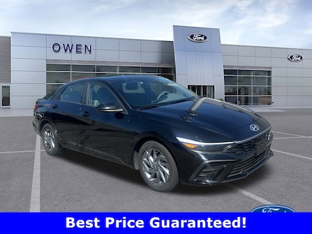 2024 Hyundai Elantra SEL Sedan