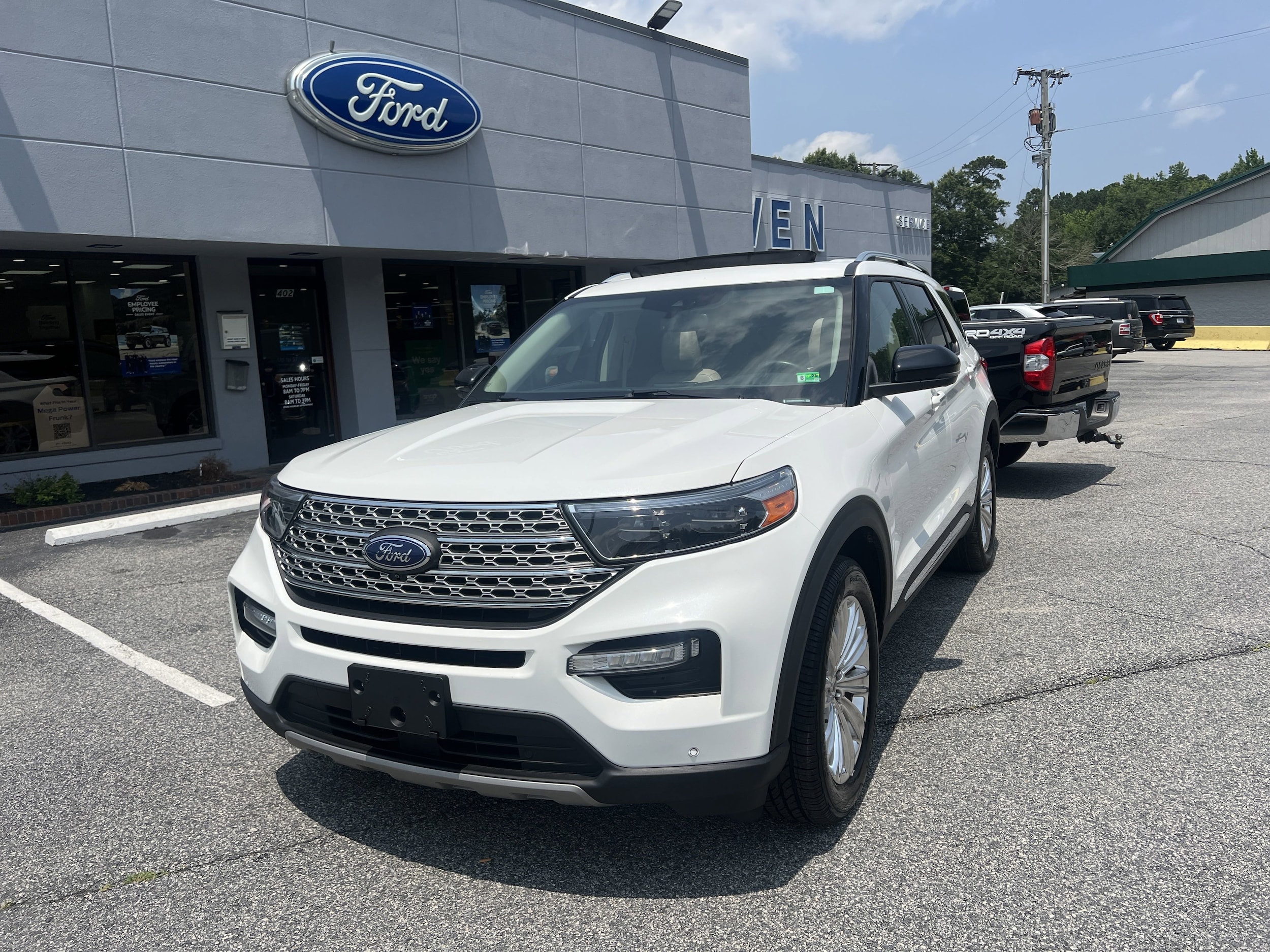Used 2022 Ford Explorer Limited with VIN 1FMSK8FHXNGB56071 for sale in Jarratt, VA