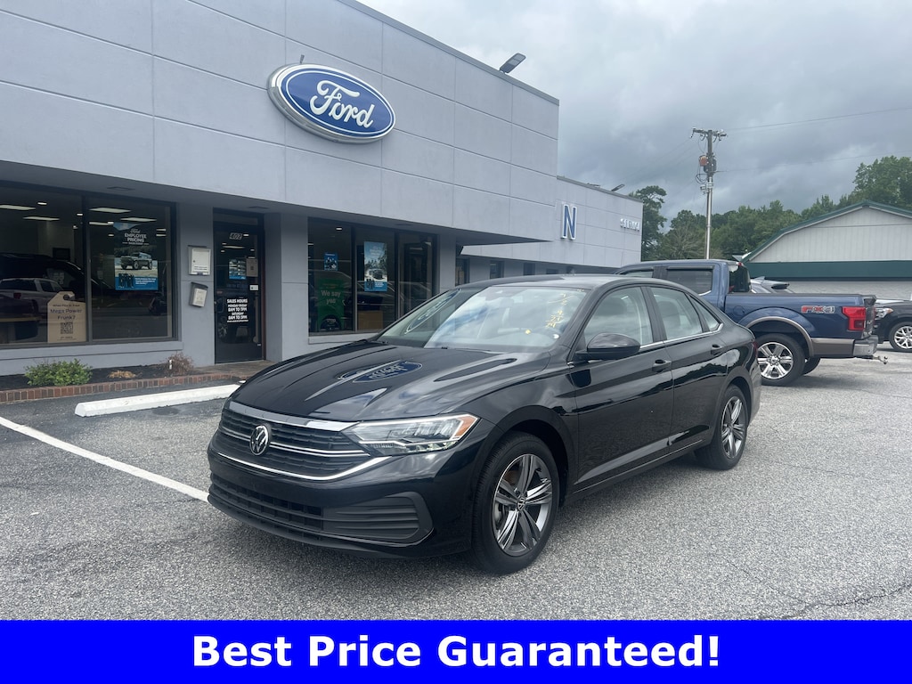 Used 2024 Volkswagen Jetta 1.5T SE Sedan