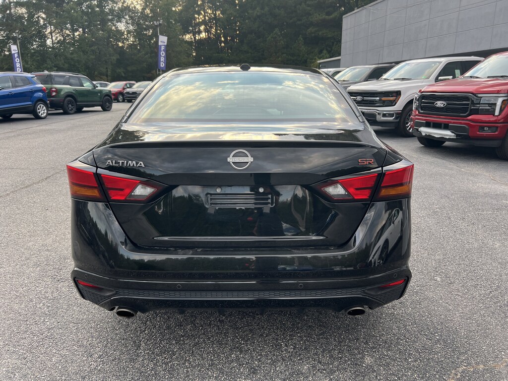 Used 2024 Nissan Altima 2.5 SR Sedan