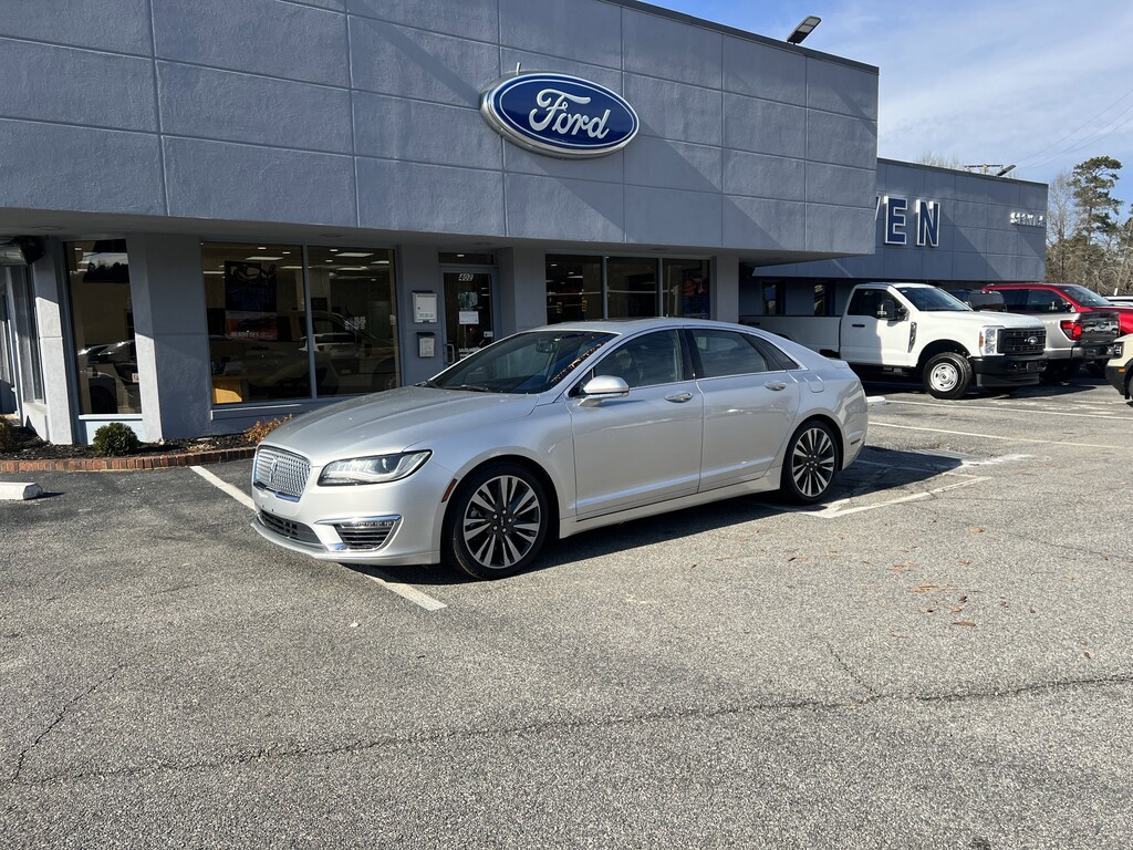 Used 2017 Lincoln MKZ Reserve Sedan