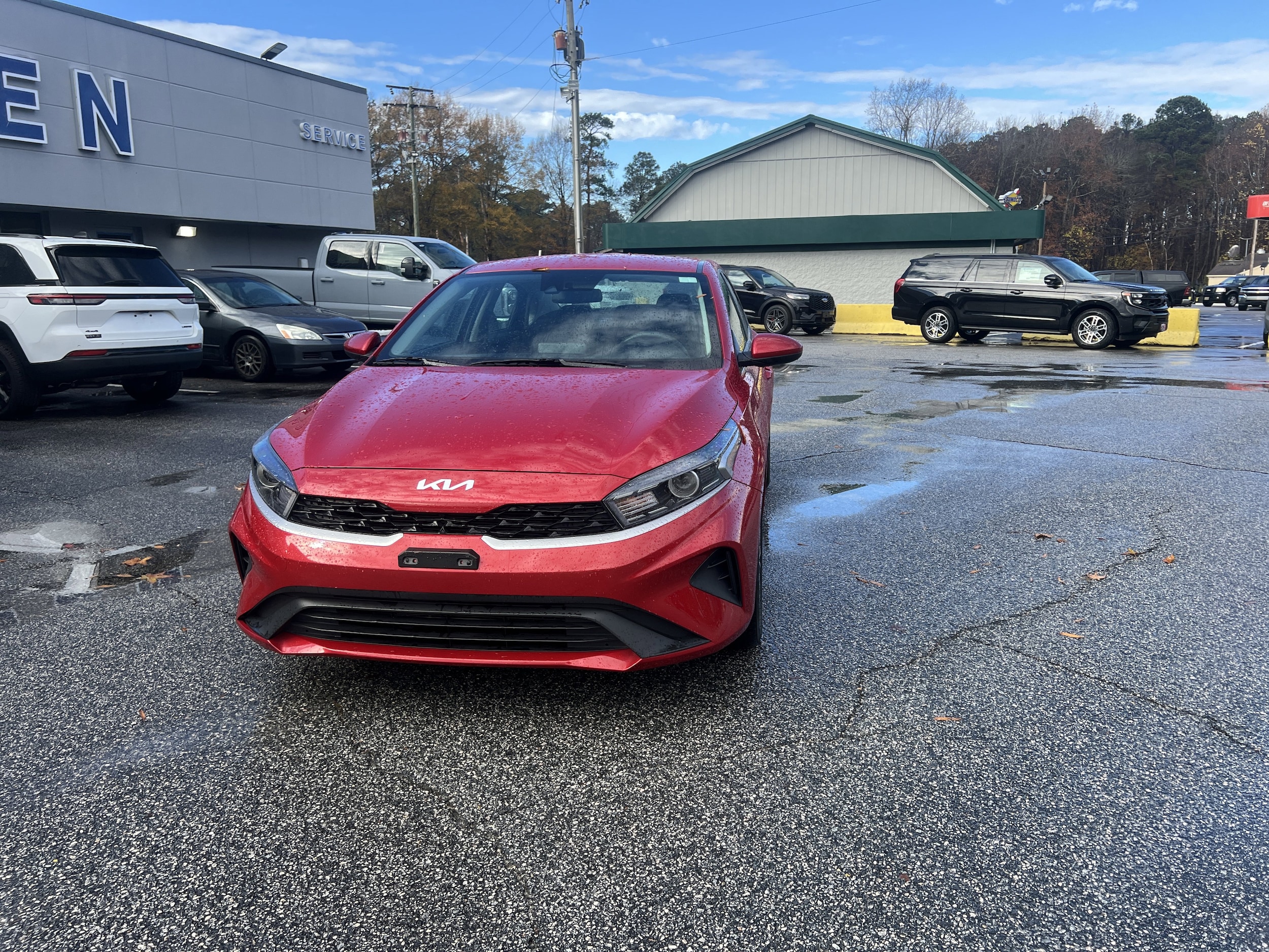 Used 2024 Kia Forte LXS with VIN 3KPF24AD1RE747947 for sale in Jarratt, VA