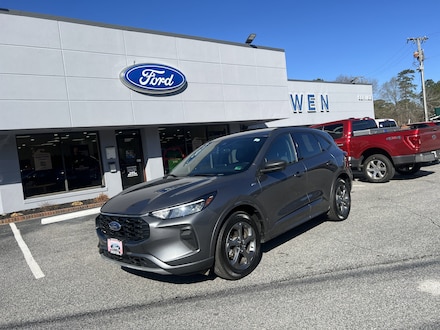 2023 Ford Escape ST-Line SUV