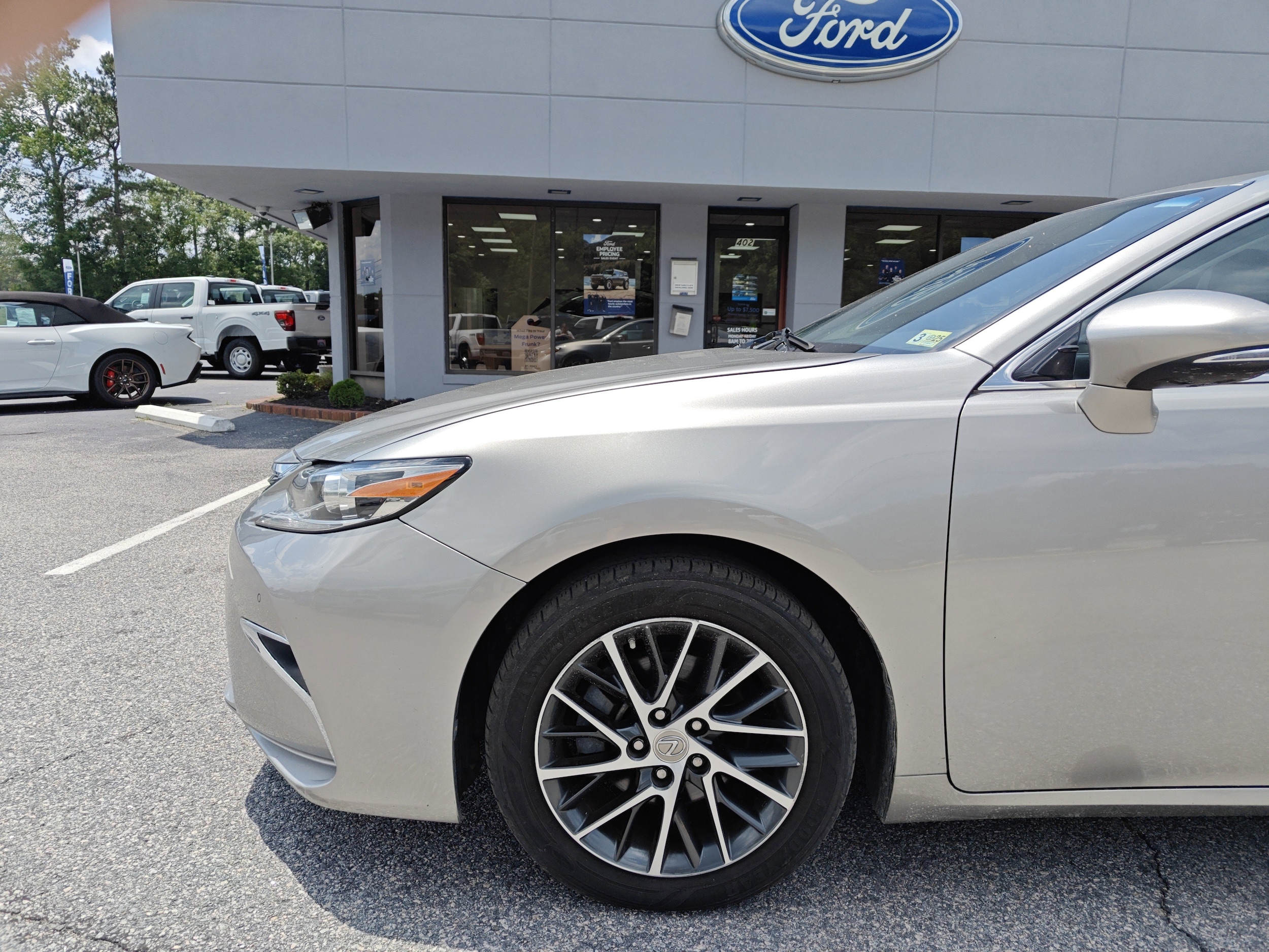 Used 2017 Lexus ES 350 with VIN 58ABK1GG2HU078851 for sale in Jarratt, VA