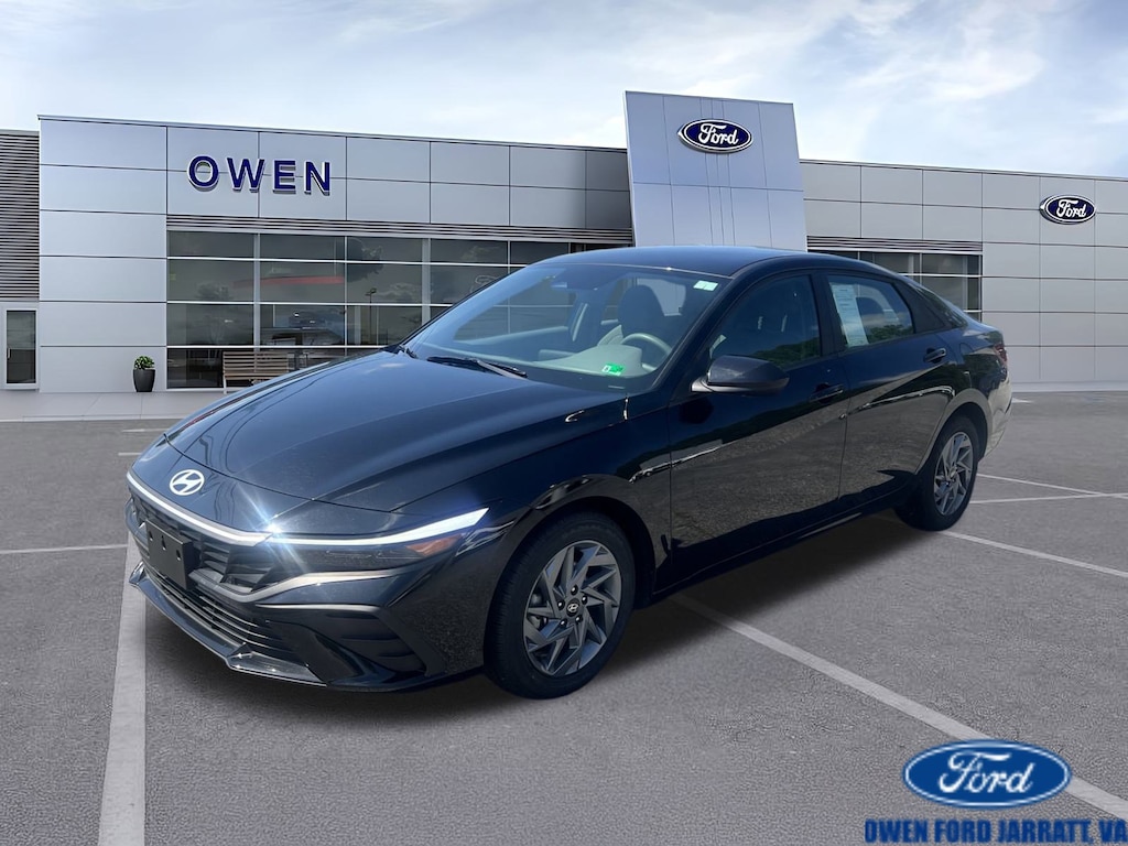 Used 2024 Hyundai Elantra SEL Sedan