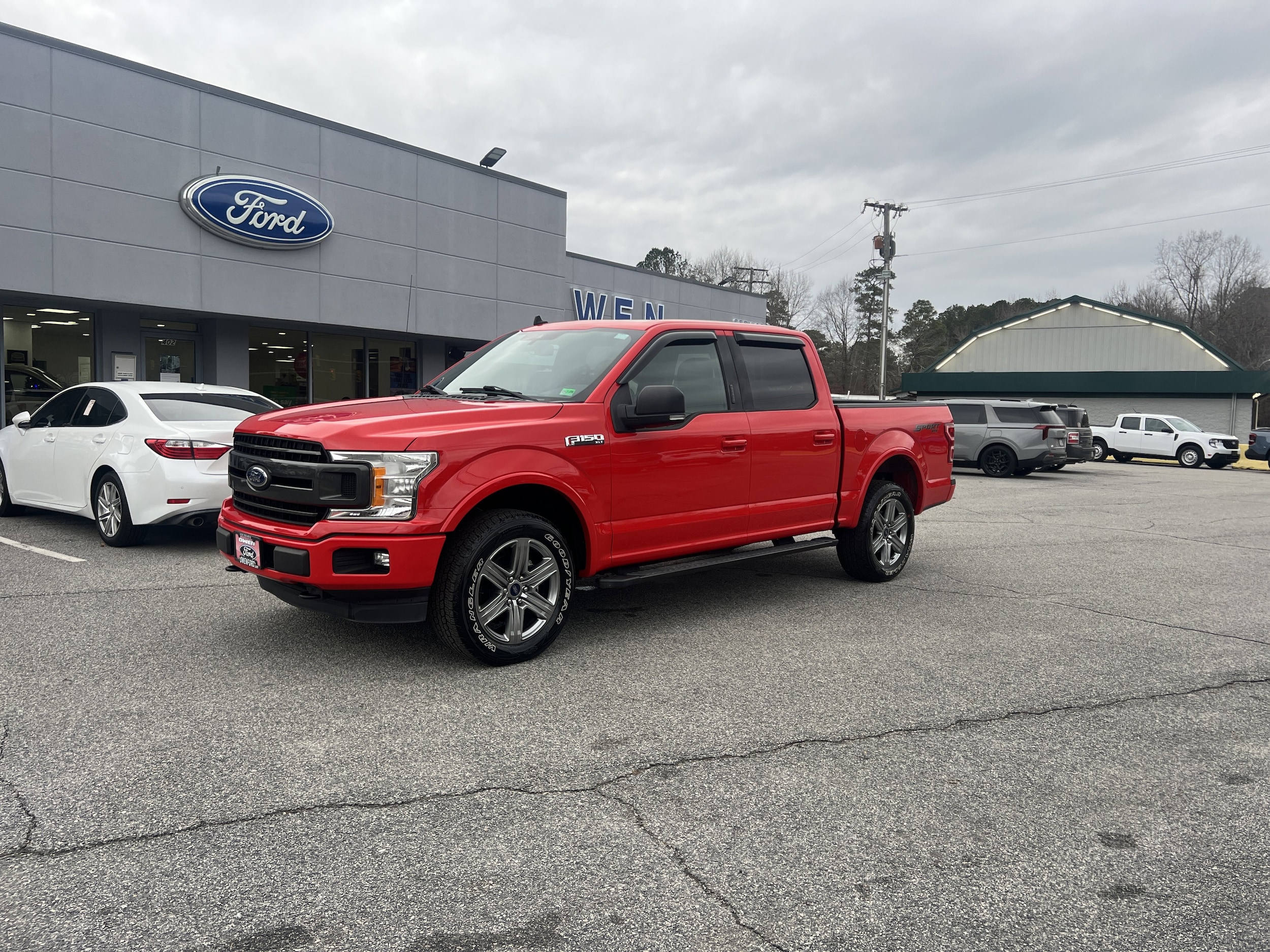 2019 Ford F-150 XLT's photo