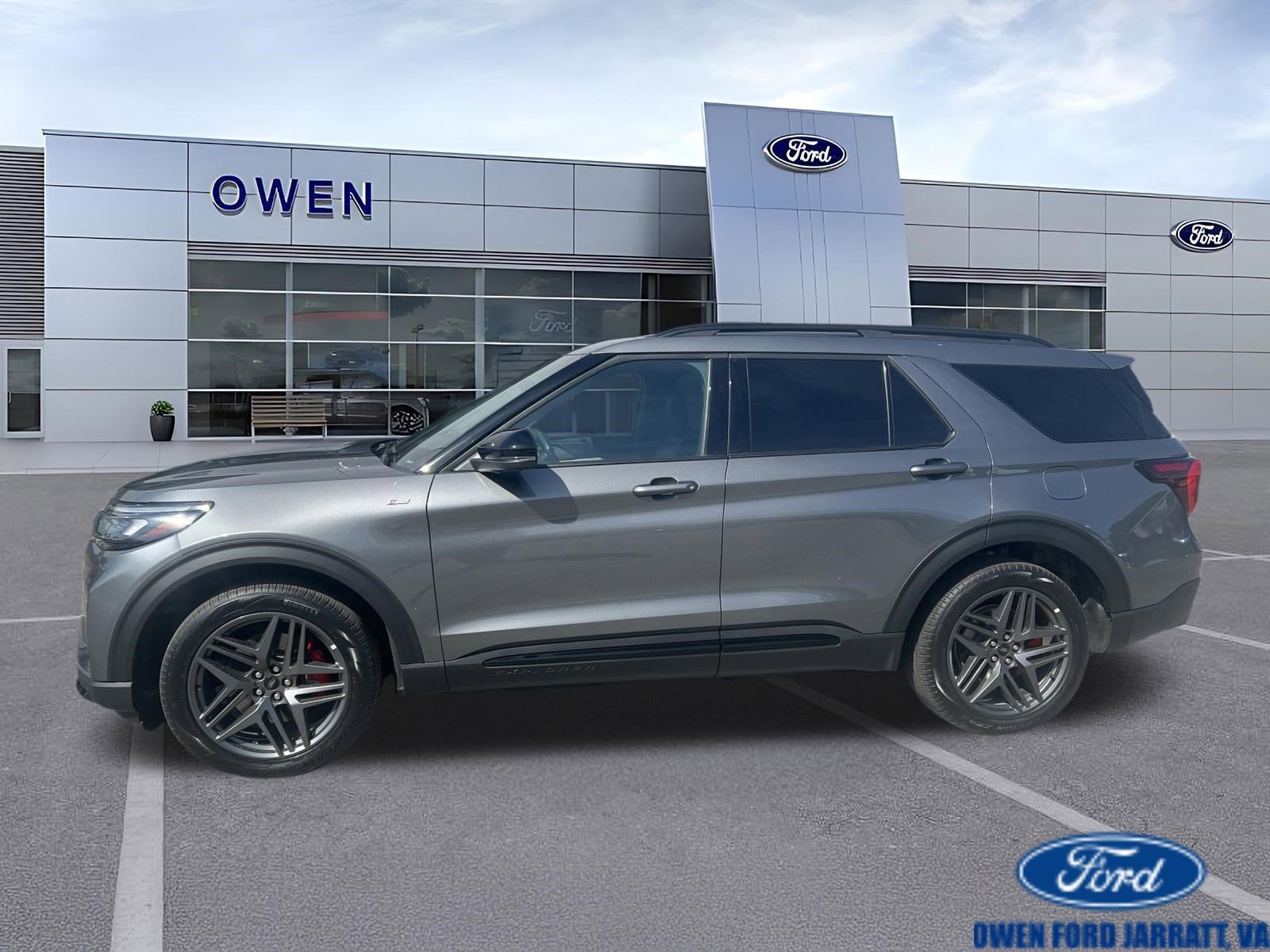 2025 Ford Explorer ST-LINE 4WD (PL535)'s photo