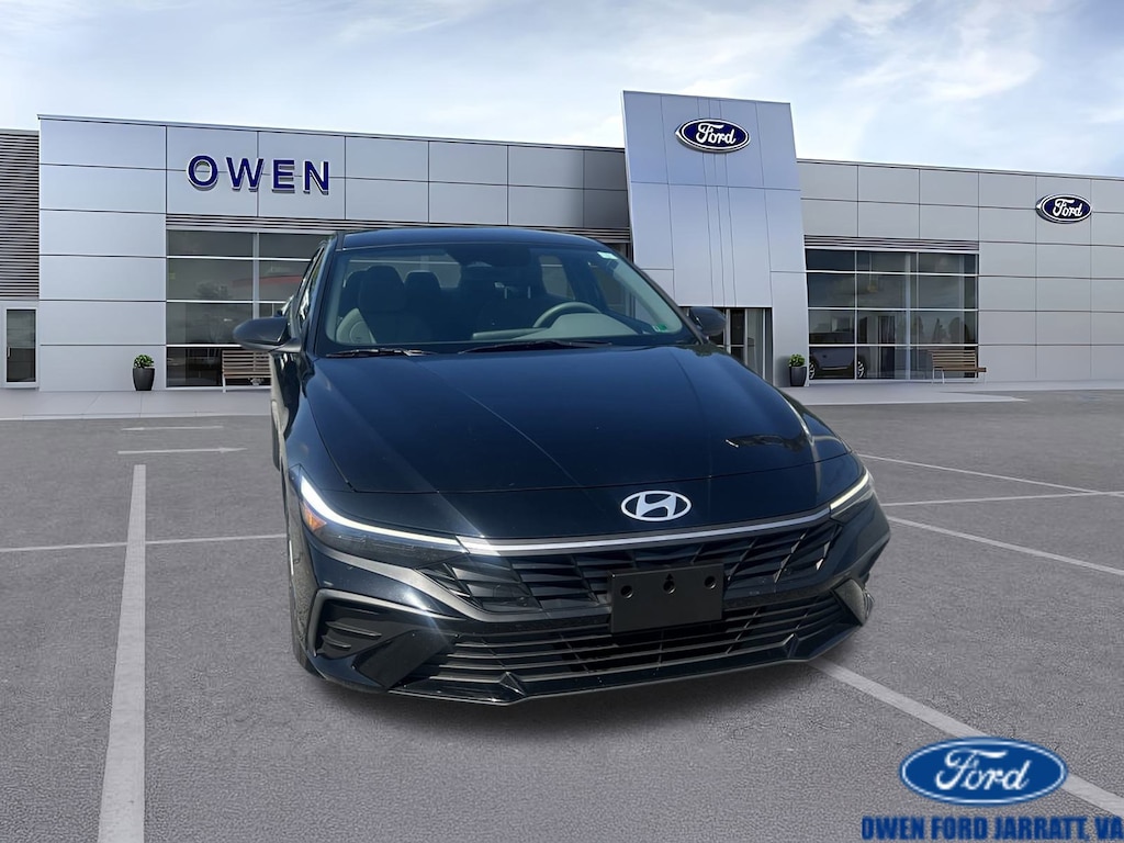 Used 2024 Hyundai Elantra SEL Sedan