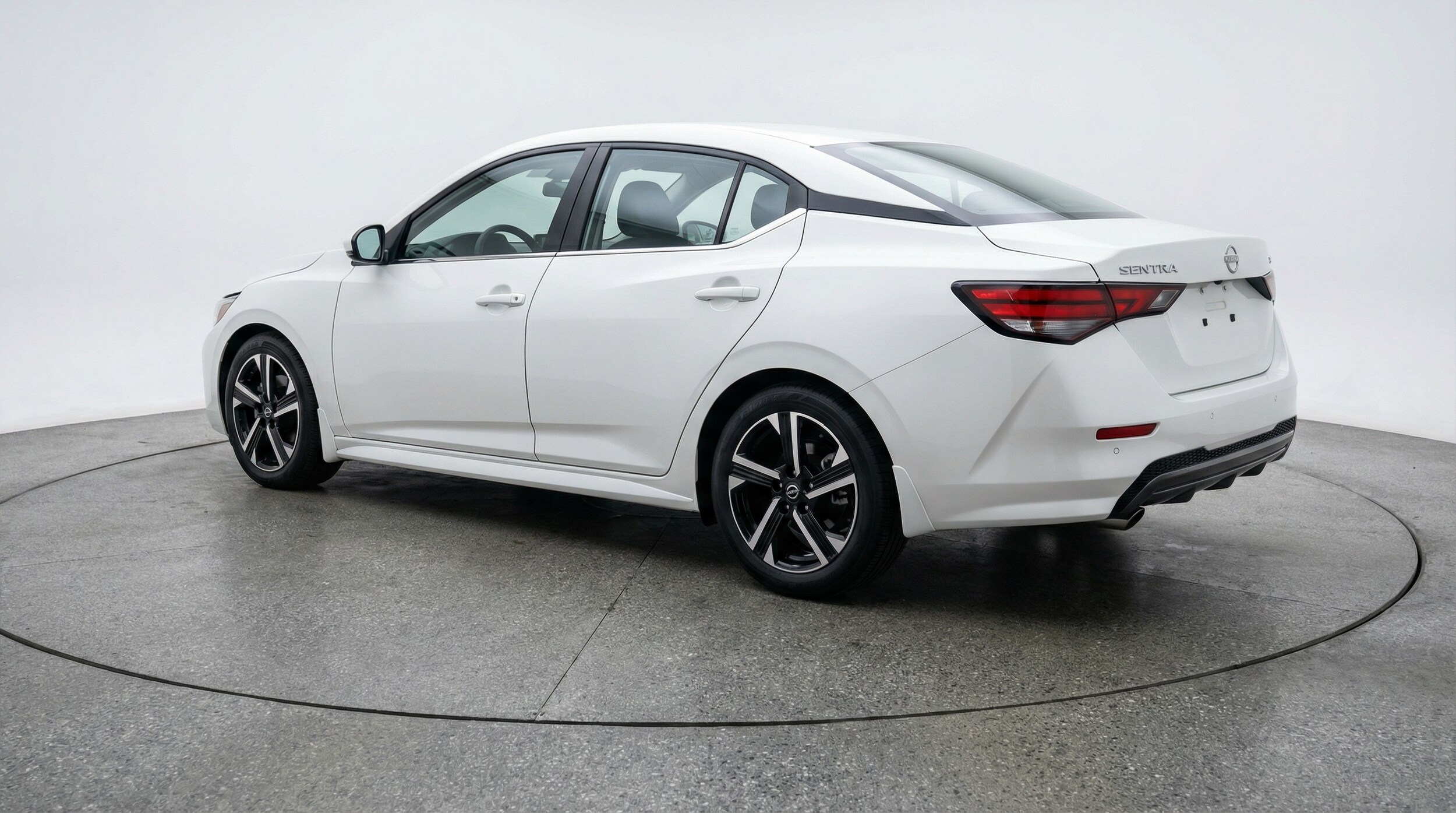 Thumbnail: 2025 Nissan Sentra - 5