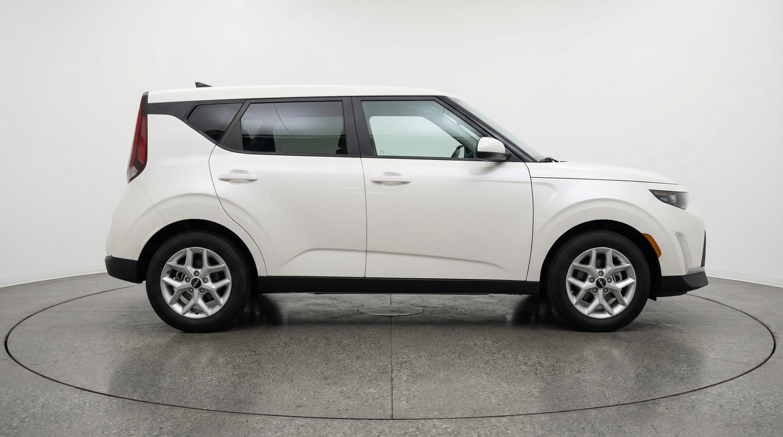 Thumbnail: 2025 Kia Soul - 8