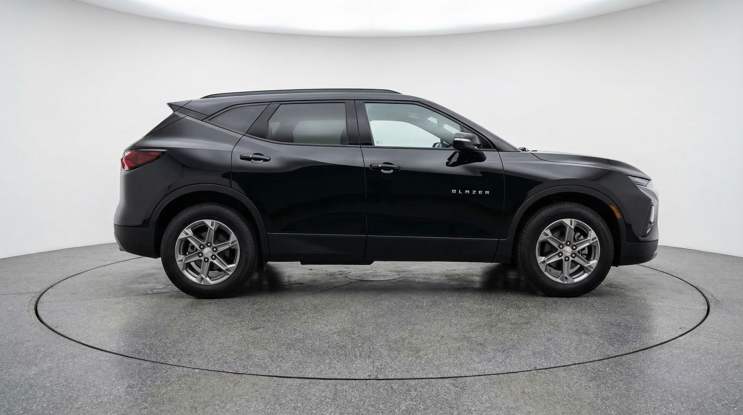 Thumbnail: 2025 Chevrolet Blazer - 8