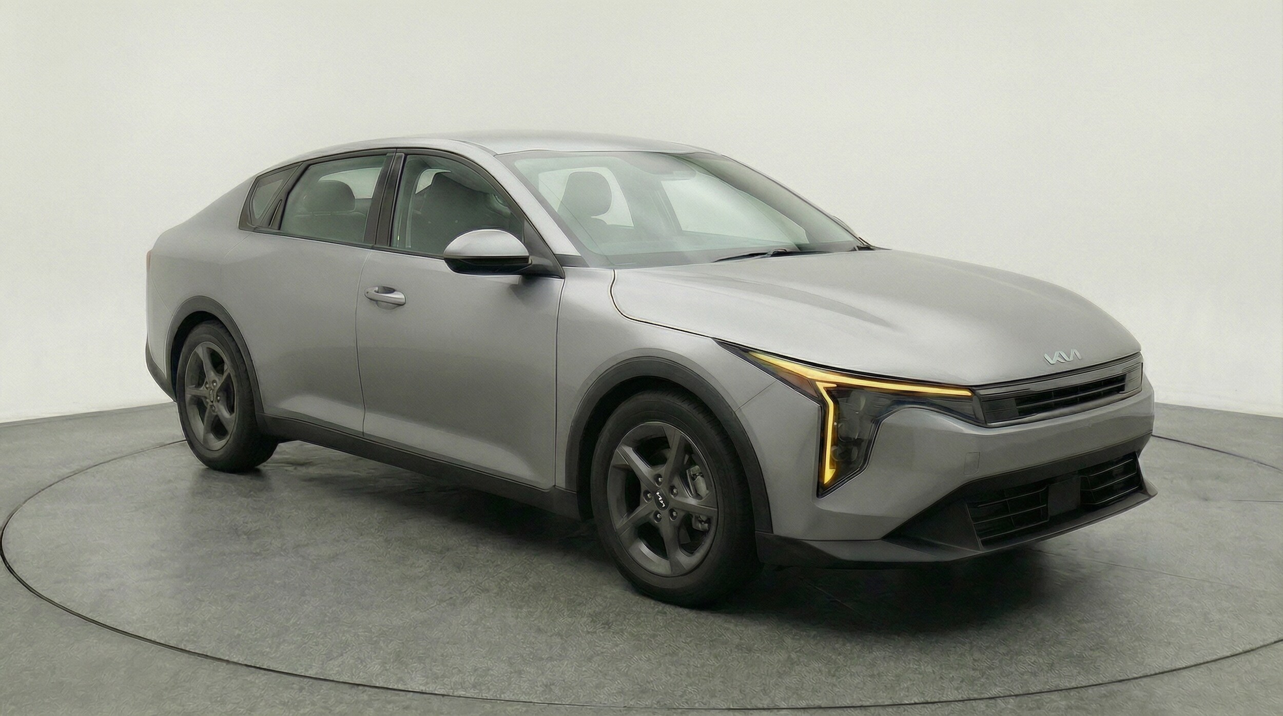 Thumbnail: 2025 Kia K4 - 1