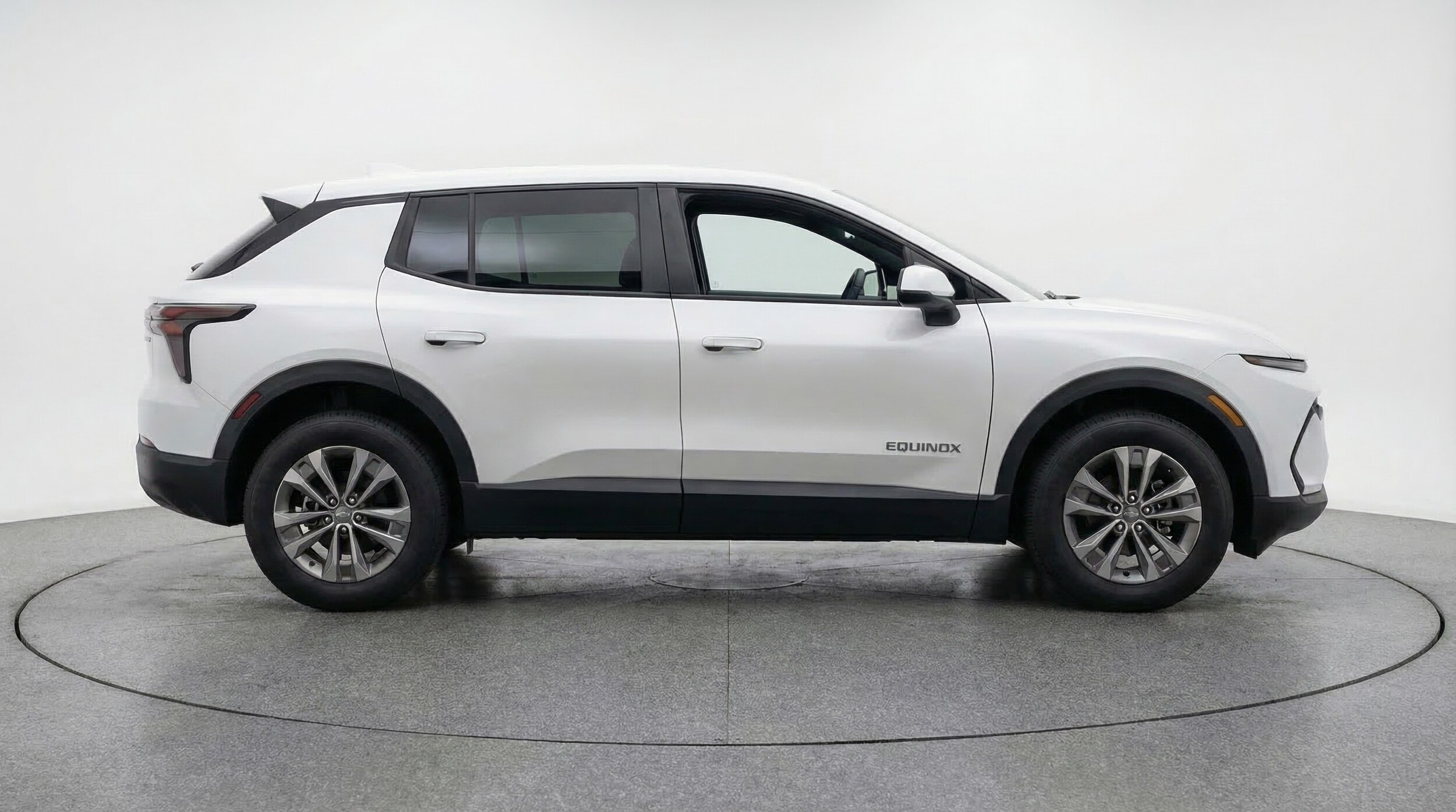 Thumbnail: 2025 Chevrolet Equinox - 8