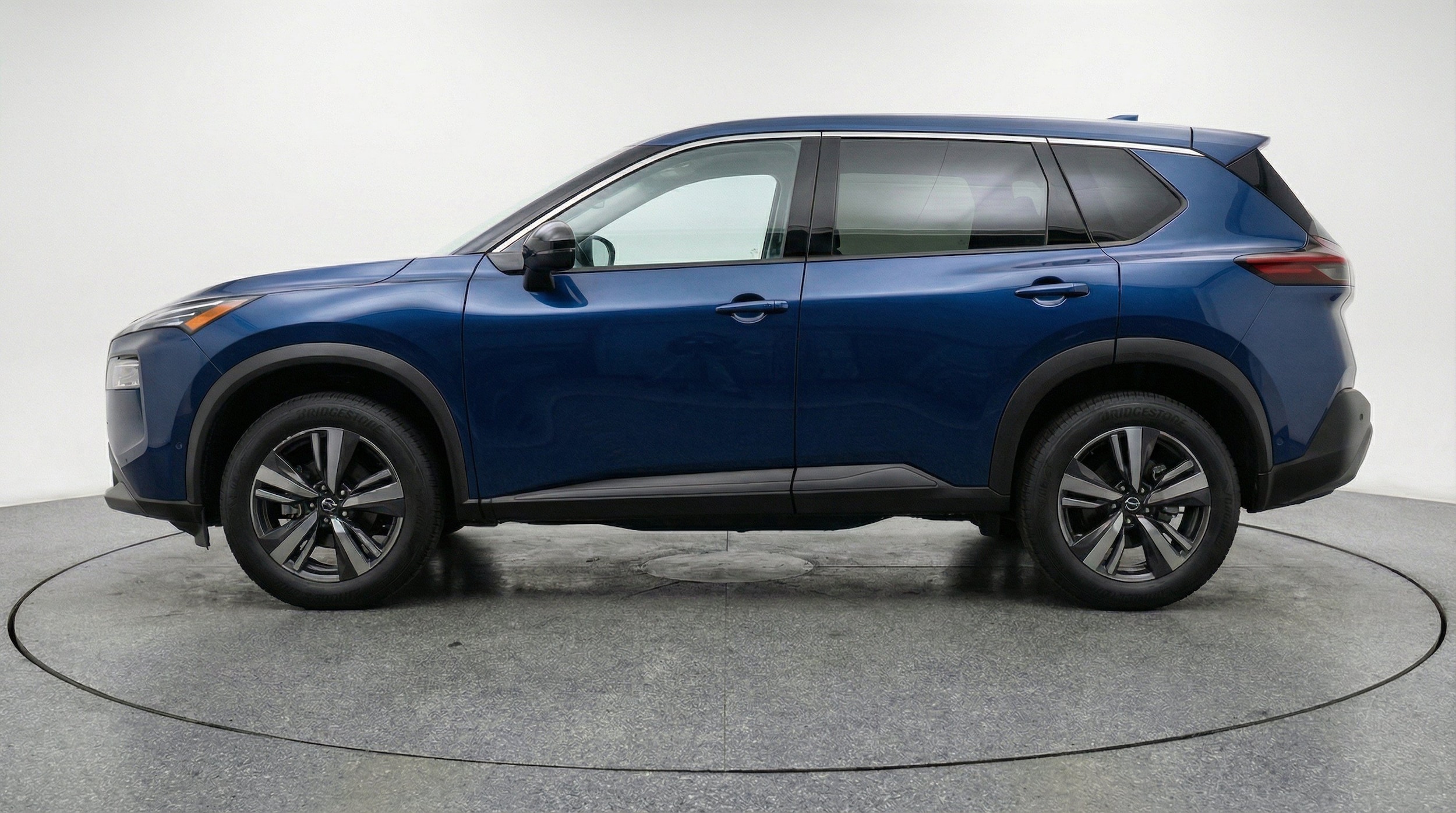Thumbnail: 2026 Nissan Rogue - 5