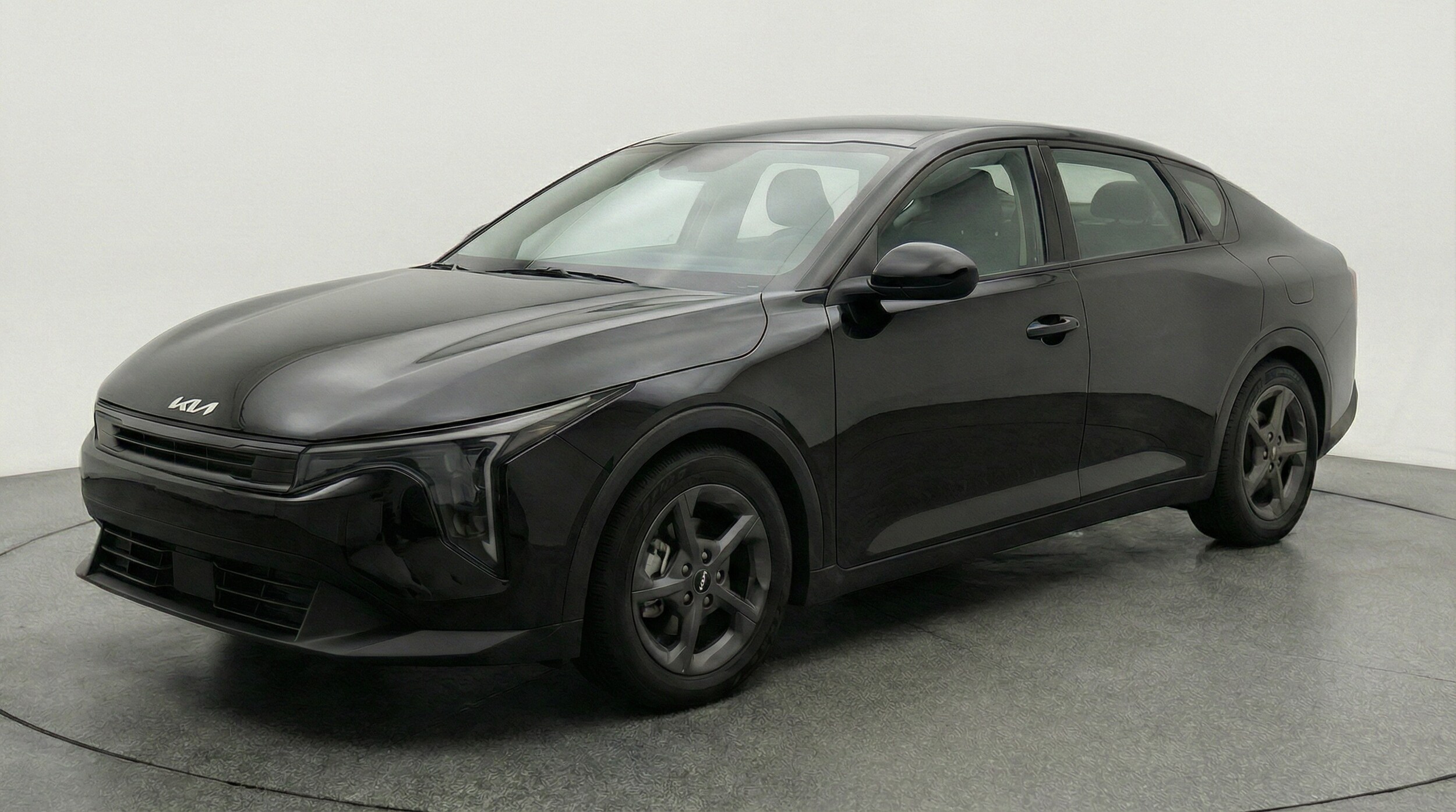 Thumbnail: 2025 Kia K4 - 3