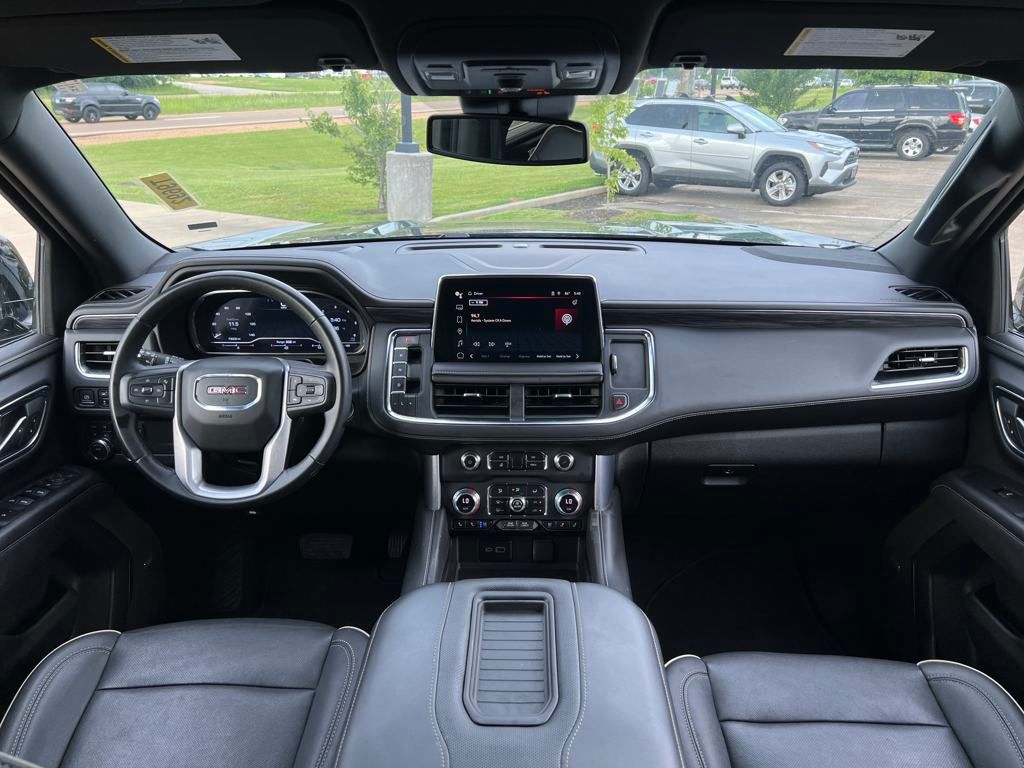 2023 GMC Yukon XL SLT - Photo 13