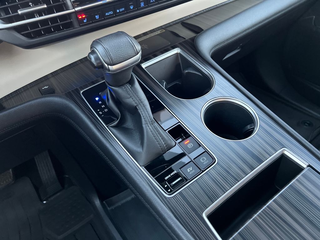 2022 Toyota Sienna Platinum - Photo 29