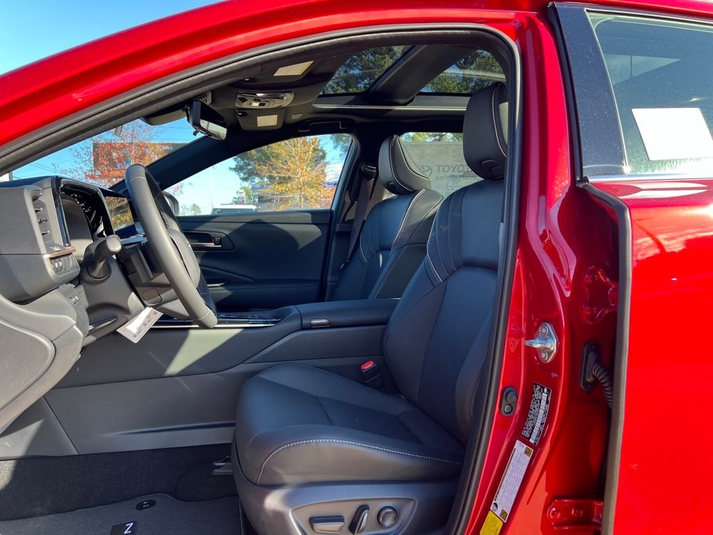 New 2025 Toyota Crown Signia Limited SUV