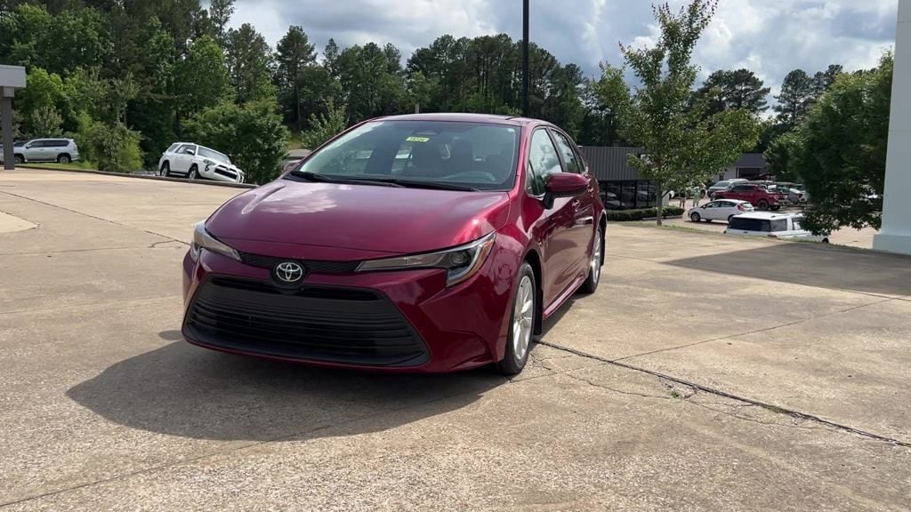 Used 2024 Toyota Corolla LE with VIN 5YFB4MDE4RP217063 for sale in Oxford, MS