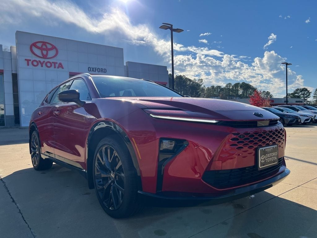 2025 Toyota Crown Signia Limited's photo