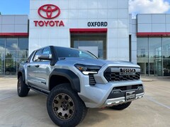 2025 Toyota Tacoma i-FORCE MAX Trailhunter Truck Double Cab 4WD Double Cab