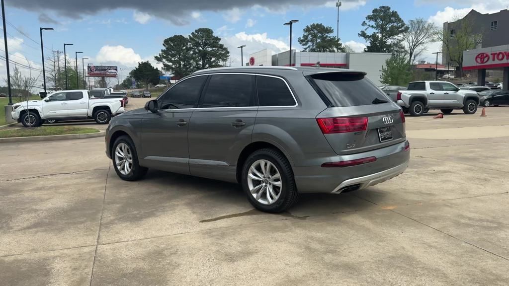 2017 Audi Q7 3.0T Premium Plus photo 4