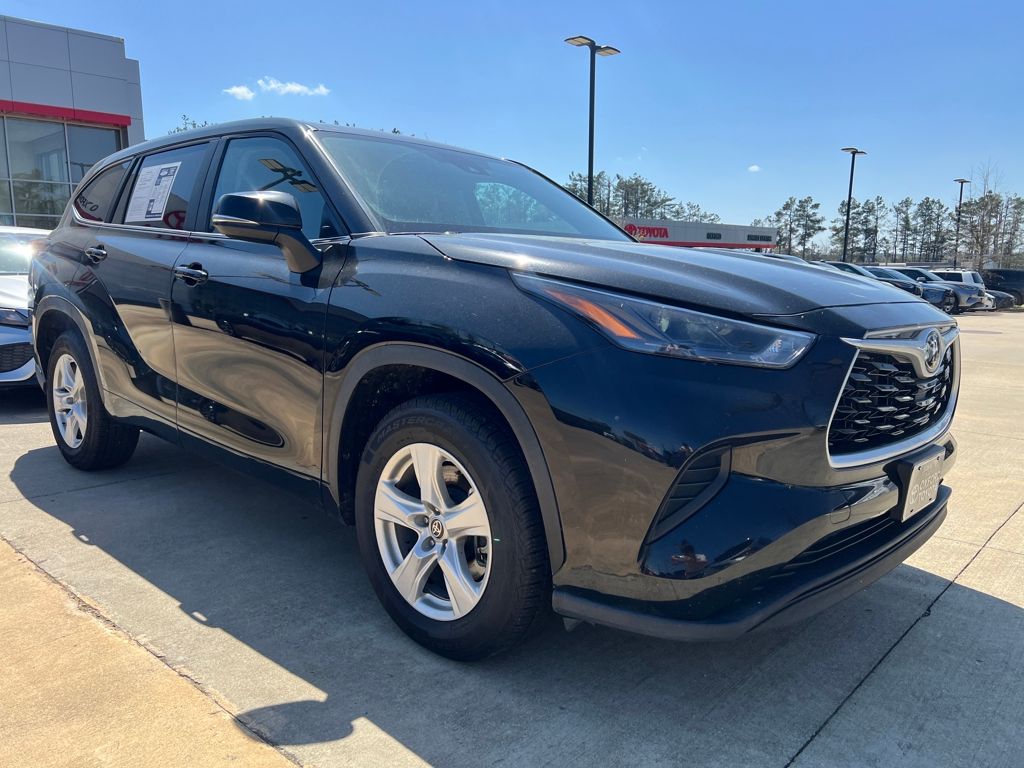 2023 Toyota Highlander L