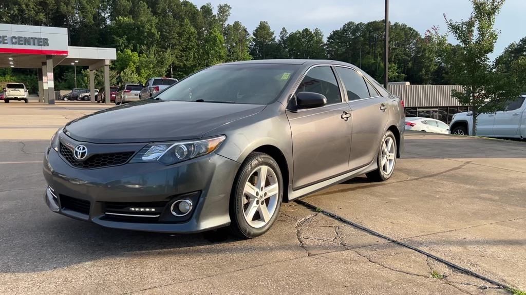 Used 2013 Toyota Camry SE with VIN 4T1BF1FK5DU268445 for sale in Oxford, MS