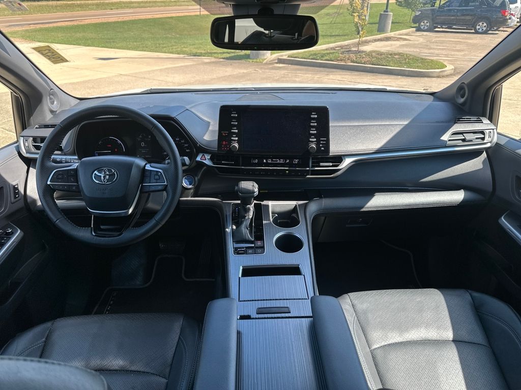 2023 Toyota Sienna XSE 25th Anniversary - Photo 13